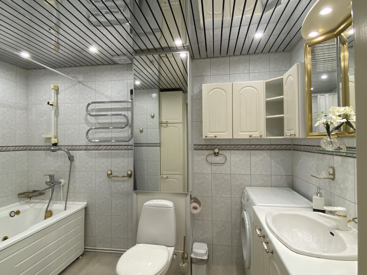 Аренда 3-комн квартиры на вторичном рынке Садовая-Триумфальная улица, 22/31