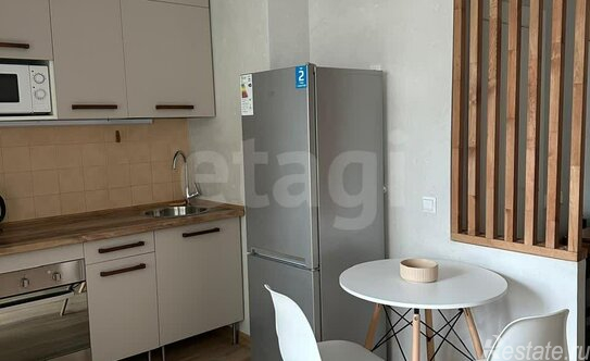 Продажа 1-комн квартиры на вторичном рынке Будапештская ул,  д. 48