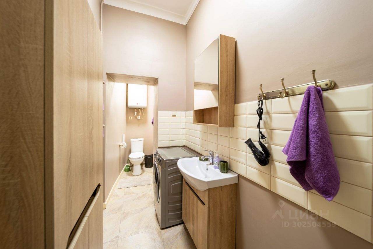 Аренда 4-комн квартиры на вторичном рынке Невский проспект, 106Ж