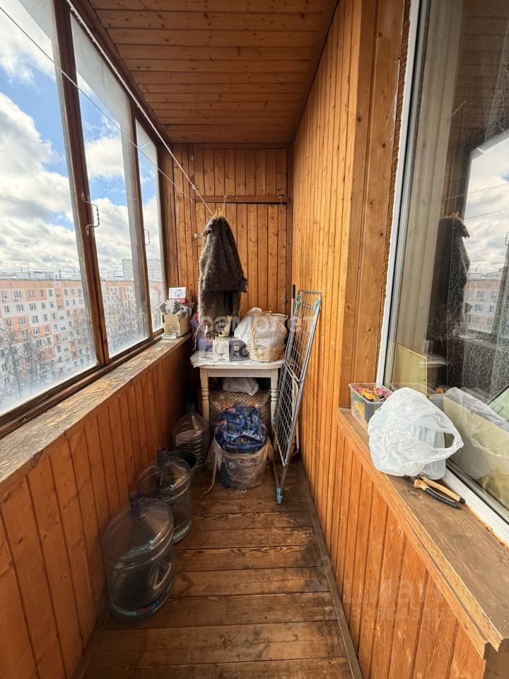 Продажа 2-комн квартиры на вторичном рынке Липецкая улица, 12К2