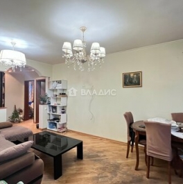 Продажа 3-комн квартиры на вторичном рынке Ленинский пр-кт,  д. 129 к1