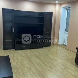 Продажа 2-комн квартиры на вторичном рынке Гаккелевская улица,  д. 33 к1