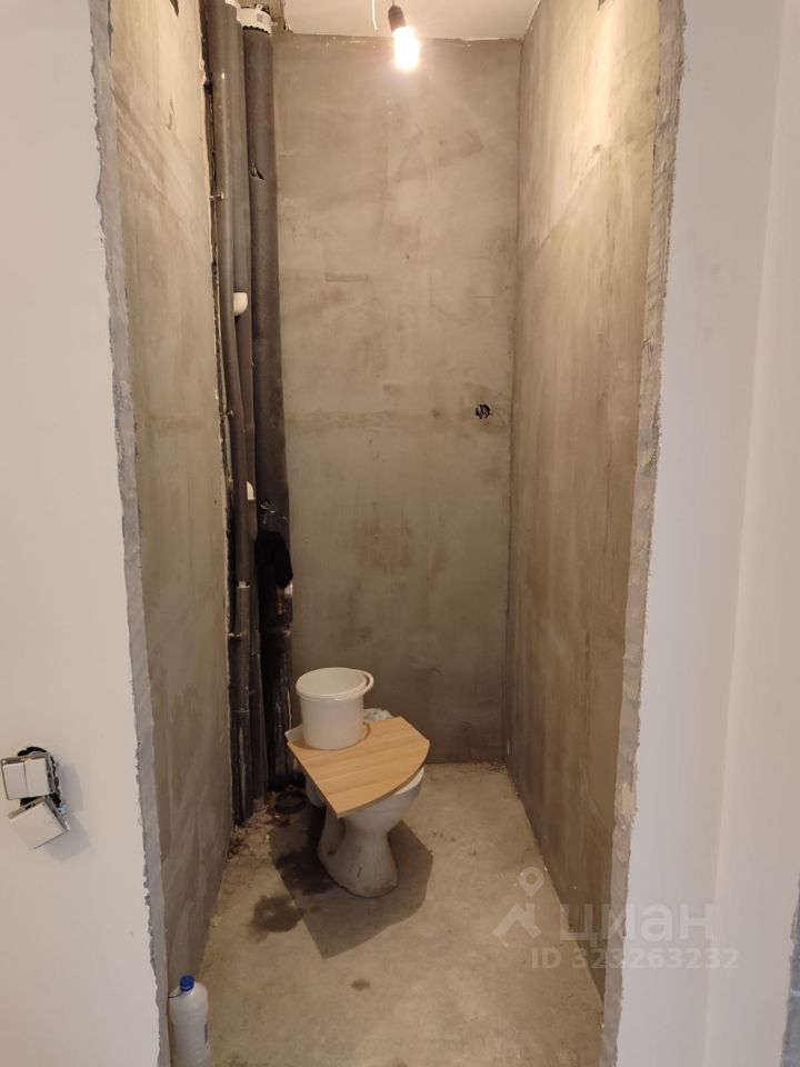 Продажа 2-комн квартиры на вторичном рынке д. Янино-2, улица Рябиновая, 30