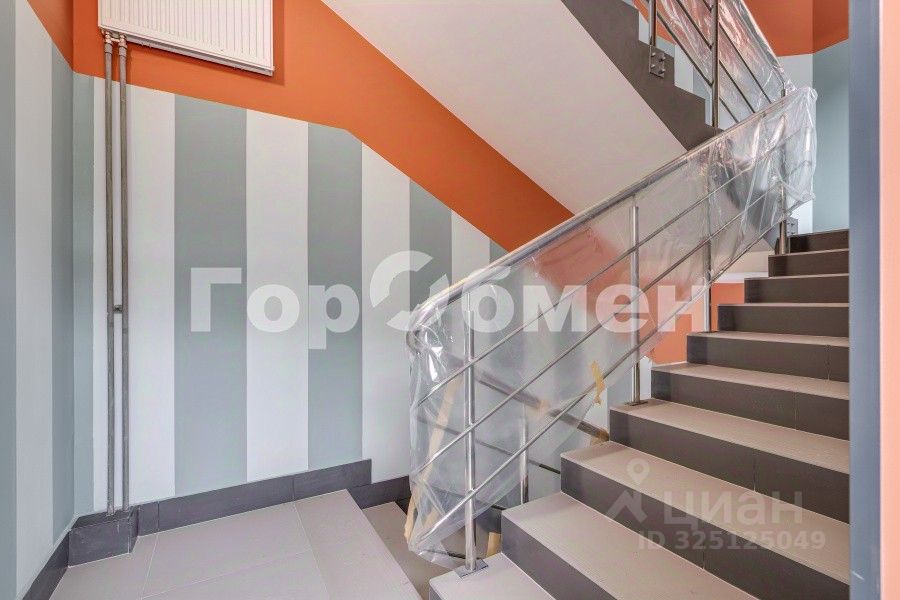 Продажа 3-комн квартиры на вторичном рынке улица Космонавта Волкова, 5Б