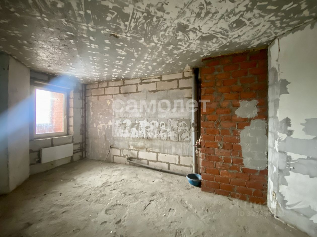 Продажа 3-комн квартиры на вторичном рынке Климовск мкр, проезд Больничный,  д. 2к2