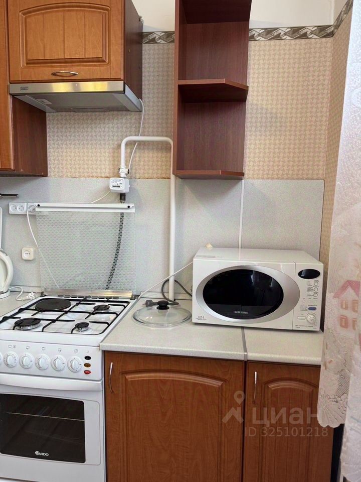 Продажа 3-комн квартиры на вторичном рынке пос. Житково, улица Центральная, 33