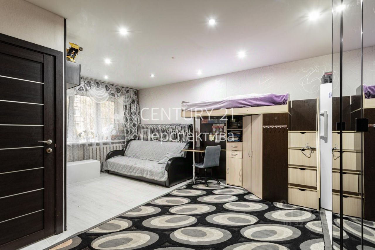 Продажа 2-комн квартиры на вторичном рынке Дзержинский, улица Лермонтова, 1