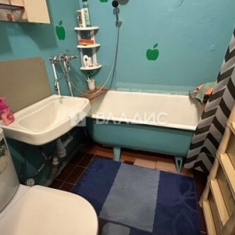 Продажа 1-комн квартиры на вторичном рынке Раменское, ул Коминтерна,  д. 17