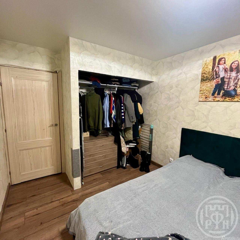 Продажа 2-комн квартиры на вторичном рынке Ольги Форш ул. ,  д. 17,  к. 1