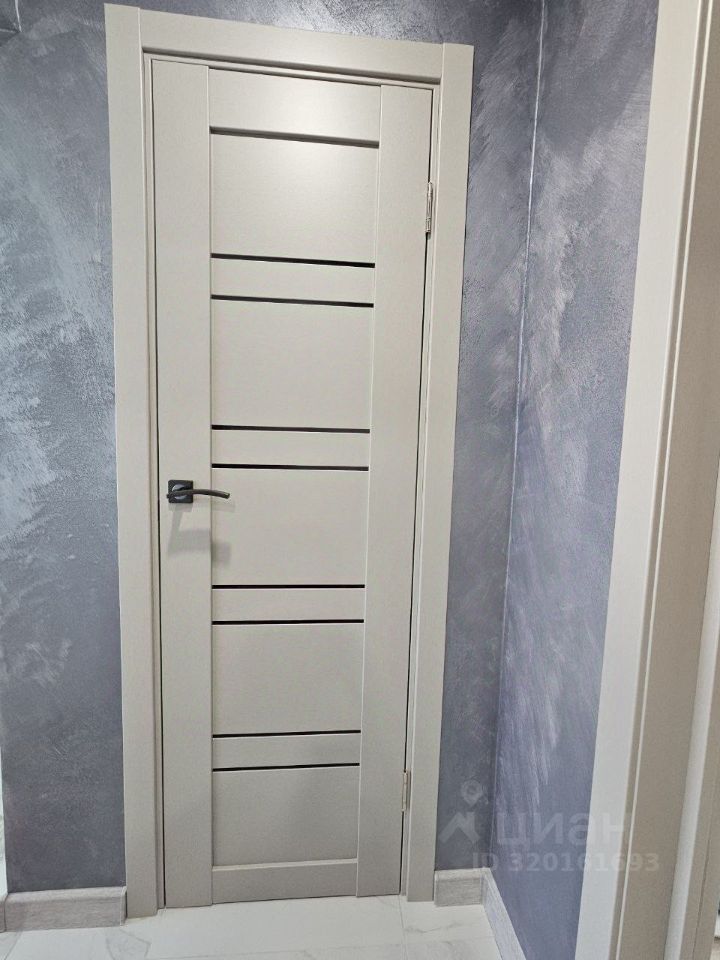 Продажа 2-комн квартиры на вторичном рынке с. Новопетровское, улица Северная, 17