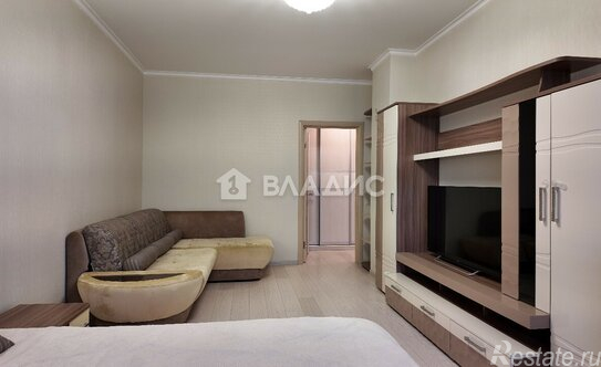 Продажа 2-комн квартиры на вторичном рынке Красногорск г, Космонавтов б-р,  д. 1