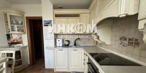 3-комн квартира ул Интернациональная,  д. 2,  к. 1