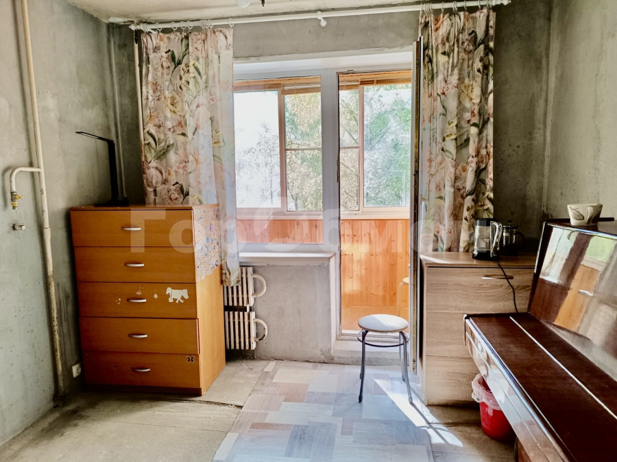 Продажа 3-комн квартиры на вторичном рынке деревня Островцы, Подмосковная улица, 12