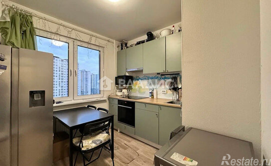 Продажа 1-комн квартиры на вторичном рынке Чарушинская улица,  д. 22 к1