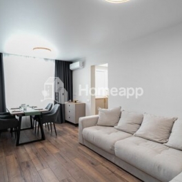 Продажа 4-комн квартиры на вторичном рынке Героев Панфиловцев ул,  д. 19