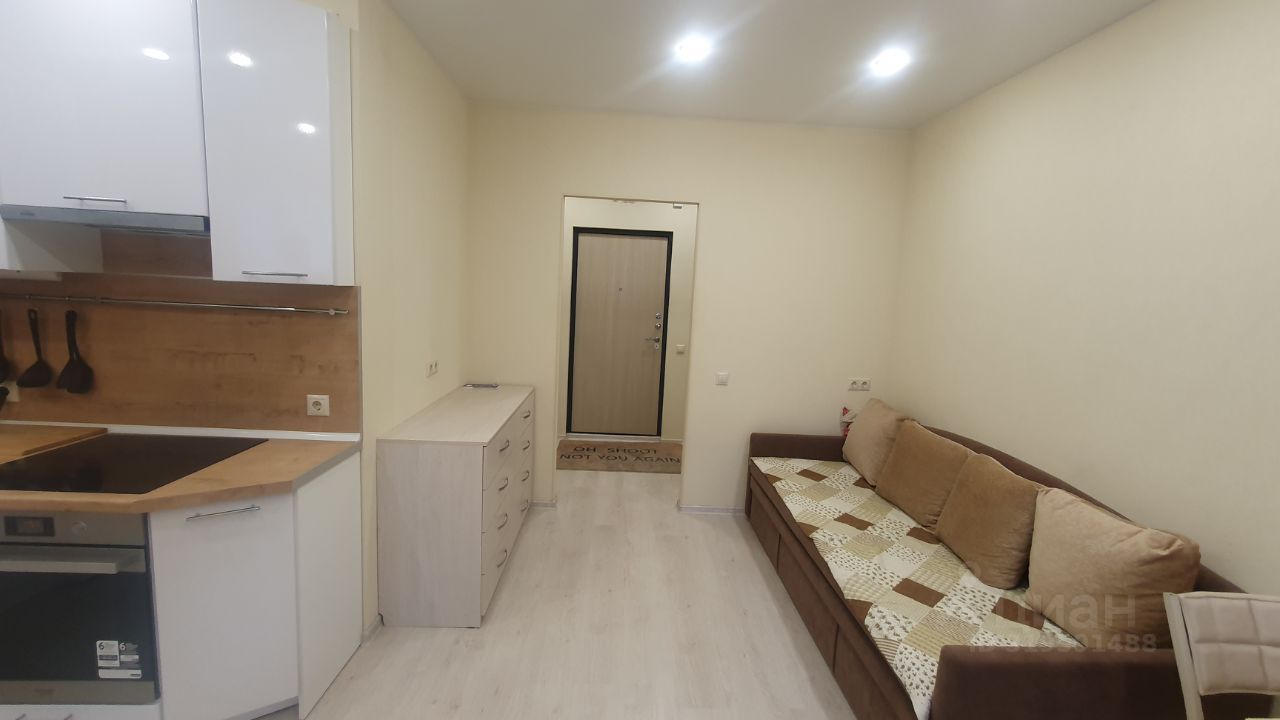 Продажа студии бульвар Головнина, 10