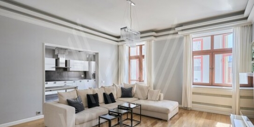 3-комн квартира Хлыновский тупик,  д. 4