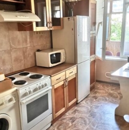 Аренда 1-комн квартиры на вторичном рынке ул Яхромская,  д. 3,  к. 3