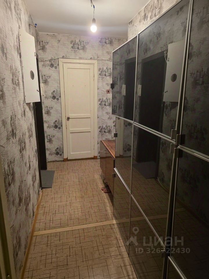 Продажа 3-комн квартиры на вторичном рынке Приозерск, улица Ленина, 70а