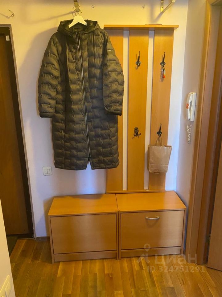 Продажа 1-комн квартиры на вторичном рынке Прибрежный проезд, 7