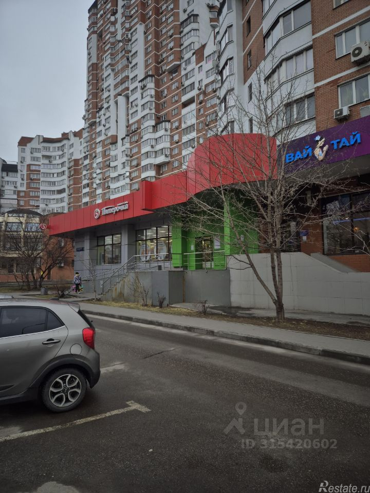 Аренда торгового помещения Жулебинский б-р,  д. 25