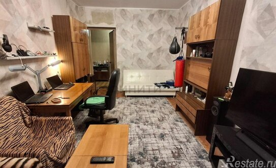 Продажа 3-комн квартиры на вторичном рынке ул Строителей,  д. 5/3