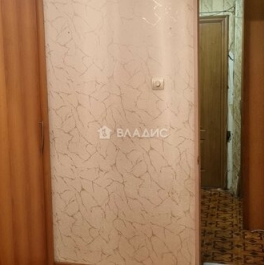 Продажа 2-комн квартиры на вторичном рынке Наро-Фоминский городской округ, Парковая улица,  д. 4 к2