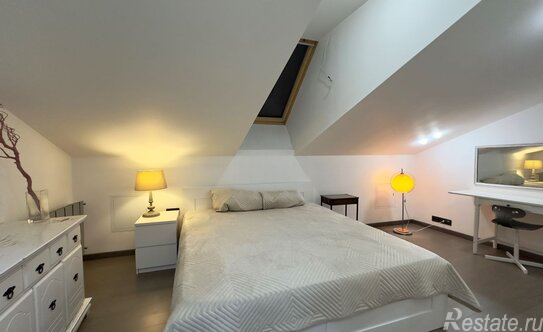 Продажа 2-комн квартиры на вторичном рынке площадь Борьбы,  д. 15