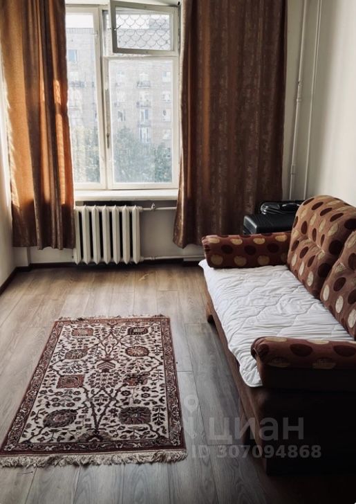 Продажа 2-комн квартиры на вторичном рынке Смоленская улица, 10