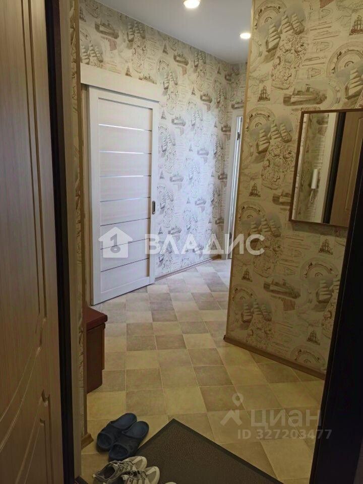 Продажа 1-комн квартиры на вторичном рынке Лобня, улица Жирохова, 3
