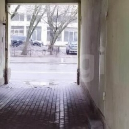 Продажа 2-комн квартиры на вторичном рынке Пионерская улица,  д. 65