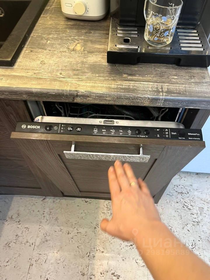 Продажа 1-комн квартиры на вторичном рынке улица Вадима Шефнера, 12к1