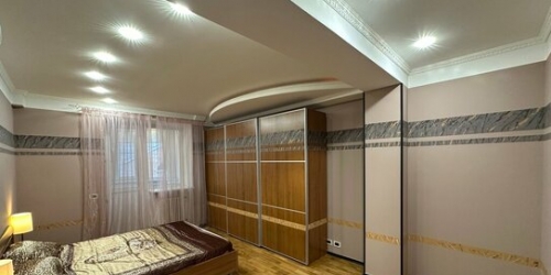 3-комн квартира Зоологическая улица,  д. 4