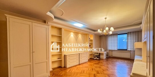 4-комн квартира Рублевское ш,  д. 11,  к. 2