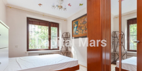 3-комн квартира Богословский переулок,  д. 7