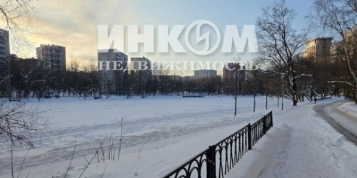 2-комн квартира улица Красных Зорь,  д. 59