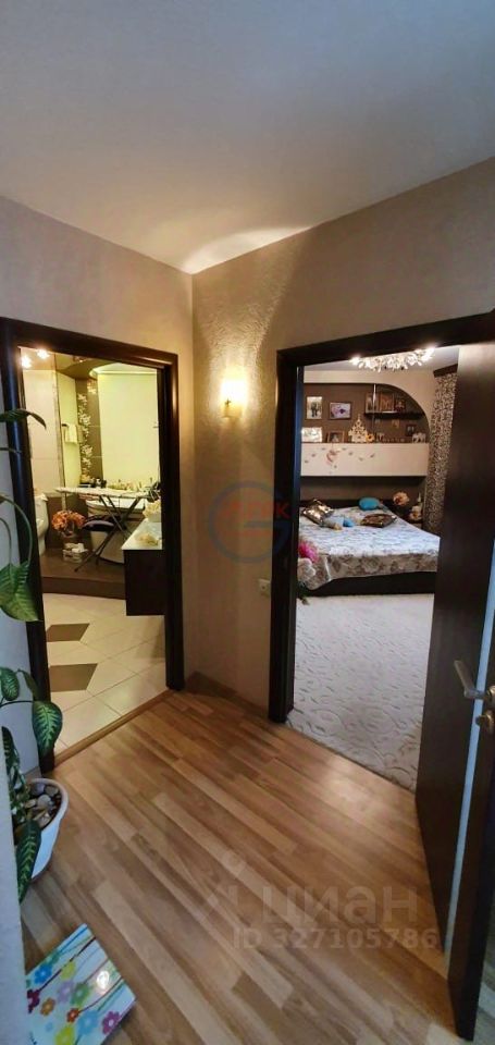 Продажа комнаты улица Маршала Савицкого, 12к1