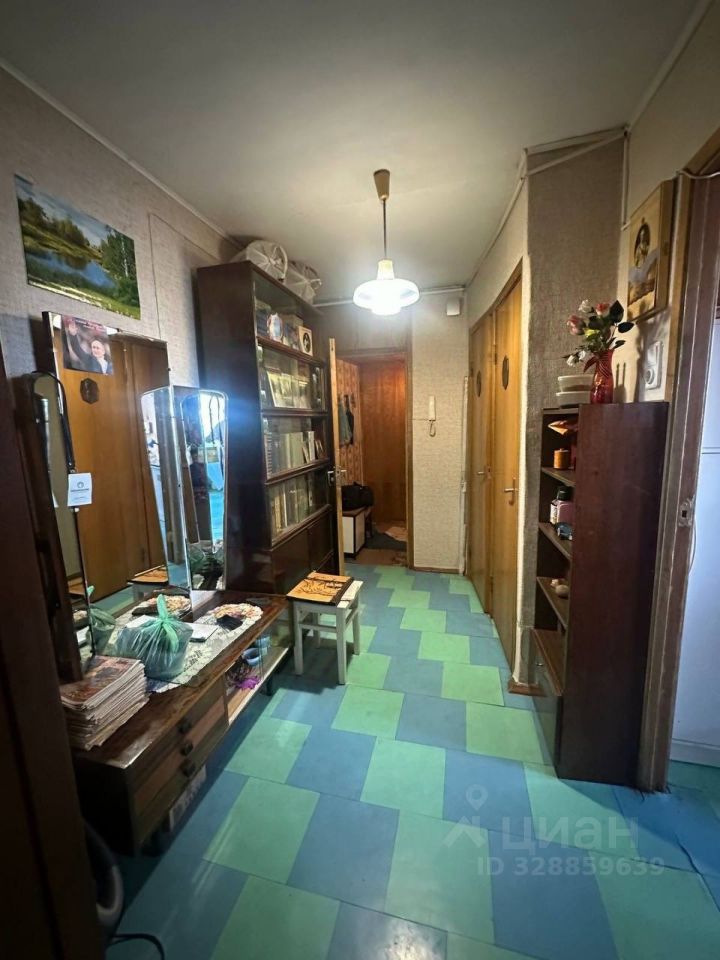 Продажа 1-комн квартиры на вторичном рынке Пискаревский проспект, 52