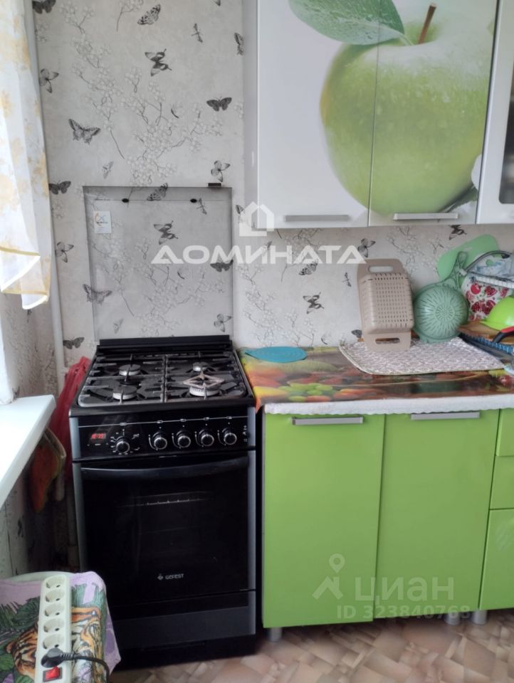 Продажа 4-комн квартиры на вторичном рынке Будапештская улица, 10К2