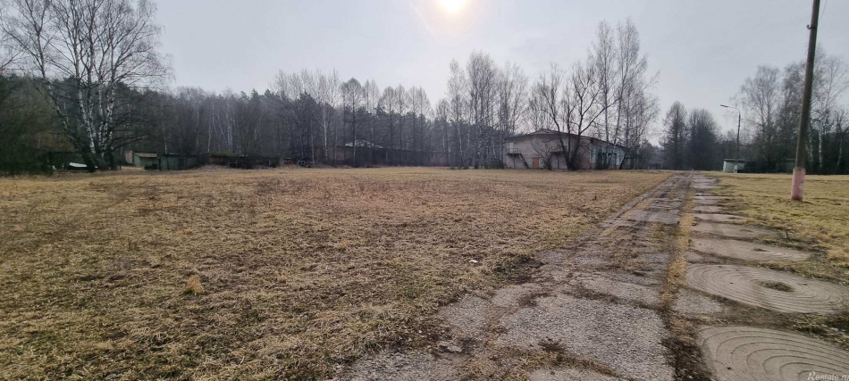 Продажа отдельного здания деревня Берхино, базы отдыха Лесные дали территория