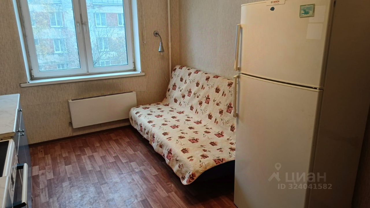 Продажа 1-комн квартиры на вторичном рынке Лосино-Петровский, улица Пушкина, 6