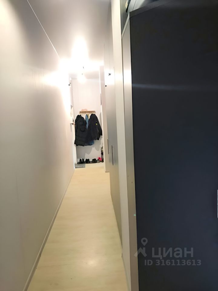 Продажа 2-комн квартиры на вторичном рынке Кронштадт, Красная улица, 8к1