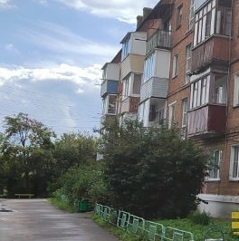 Продажа 2-комн квартиры на вторичном рынке д. Тарасково, улица Комсомольская, 27