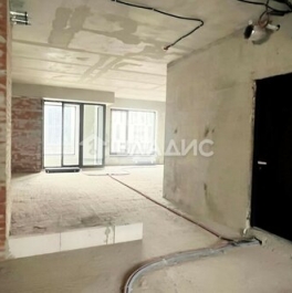 Продажа 3-комн квартиры на вторичном рынке ул Усачёва,  д. 13