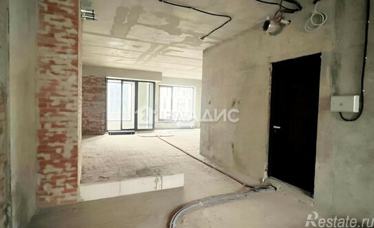 Продажа 3-комн квартиры на вторичном рынке ул Усачёва,  д. 13