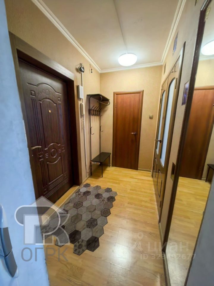 Продажа 1-комн квартиры на вторичном рынке Полярная улица, 22К4