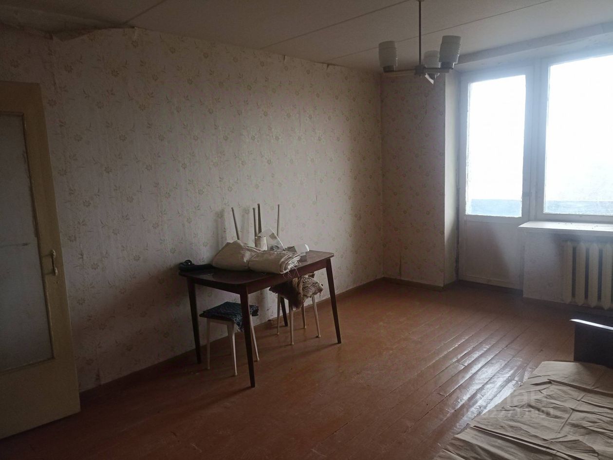 Продажа 1-комн квартиры на вторичном рынке Центральный мкр, улица Докторова,  д. 12