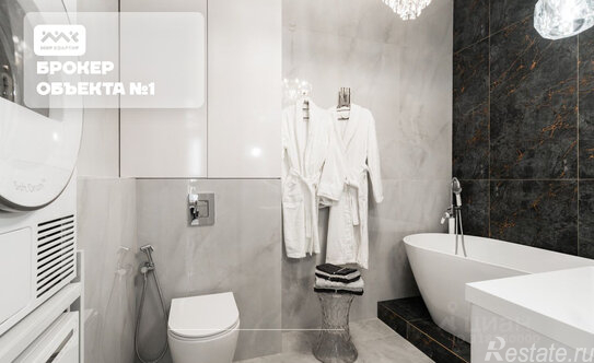 Продажа 3-комн квартиры на вторичном рынке Учительская улица,  д. 6