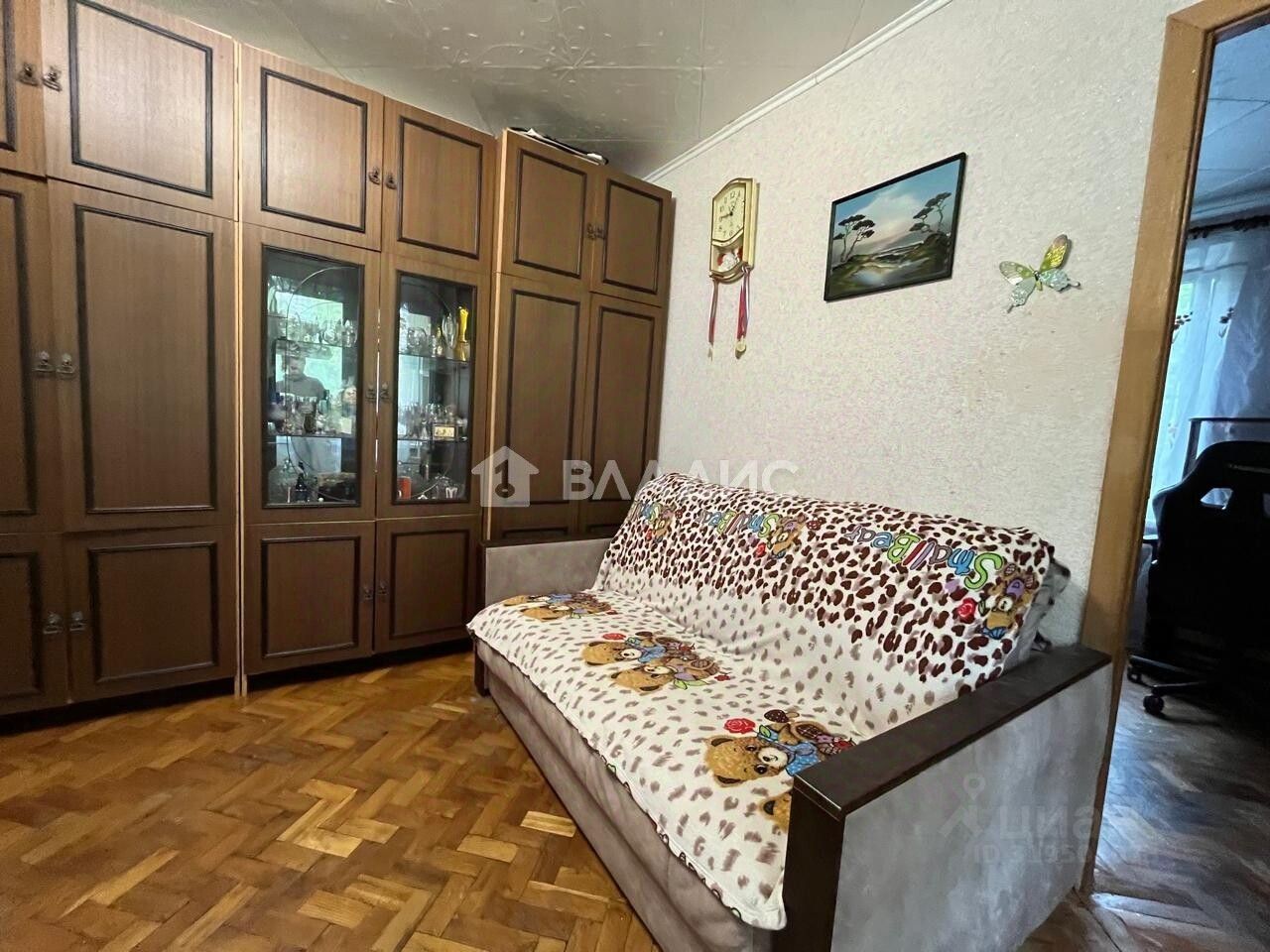 Продажа 2-комн квартиры на вторичном рынке улица Константинова, 1