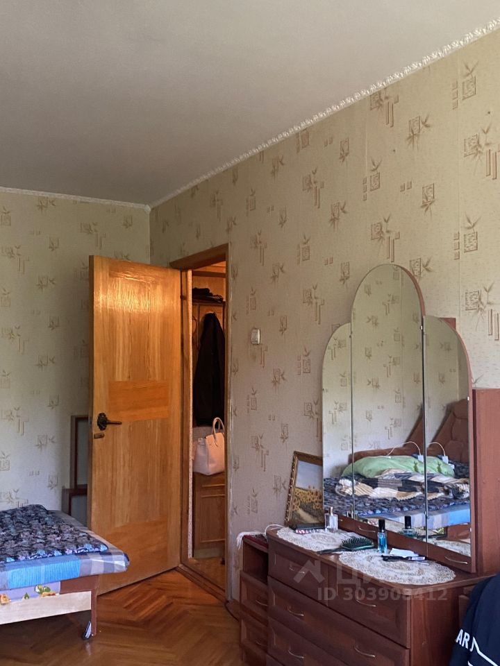 Продажа 1-комн квартиры на вторичном рынке Колпино, бульвар Трудящихся, 8